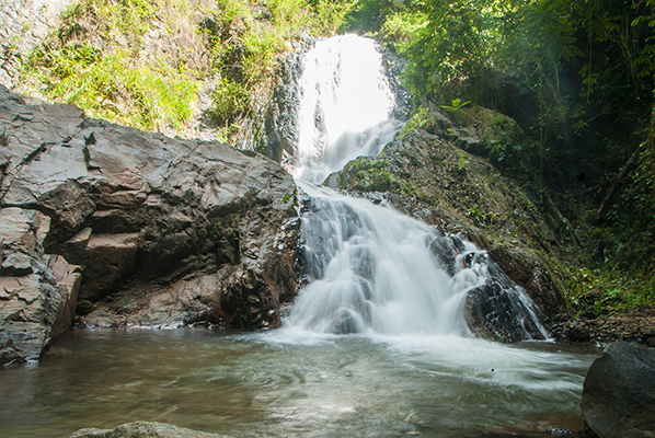 Huey Tho waterfall at Krabi Phanaom Bencha National Park